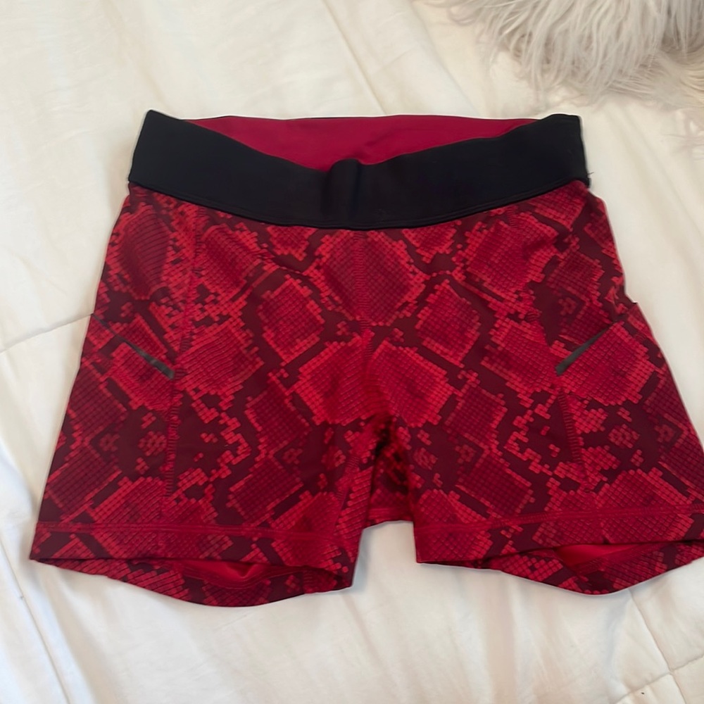 Lulu lemon spandex